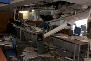 Se derrumba el techo de la sede de la Seguridad Social en Valencia