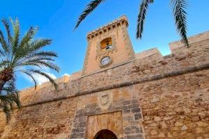 Santa Pola estudiará la accesibilidad de la cubierta del Castillo-Fortaleza para hacerla visitable