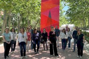 'A través del techo de cristal' llena el Parque Ribalta de arte y feminismo