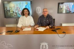 La Concejalía de Cultura y la Federació de Fogueres firman un convenio para que la Lonja acoja la Exposición del Ninot hasta 2024