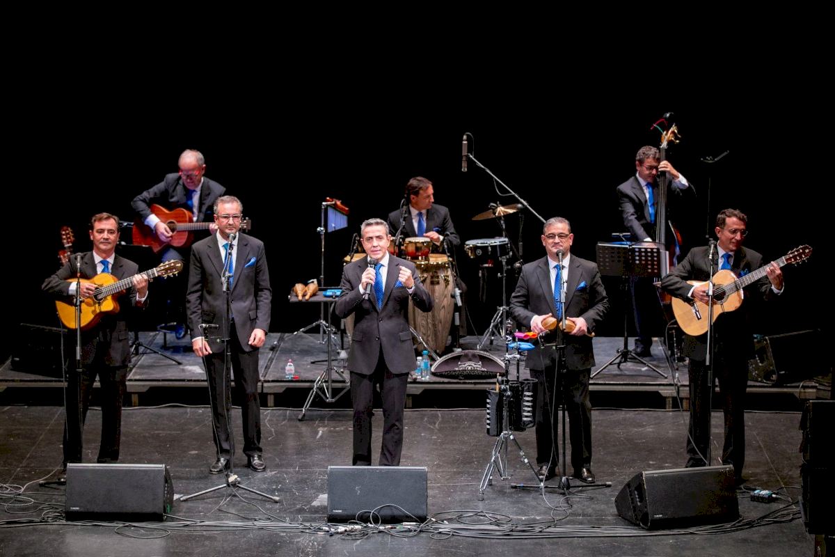 AlPort acoge un concierto del grupo musical castellonense 'Jacaranda'