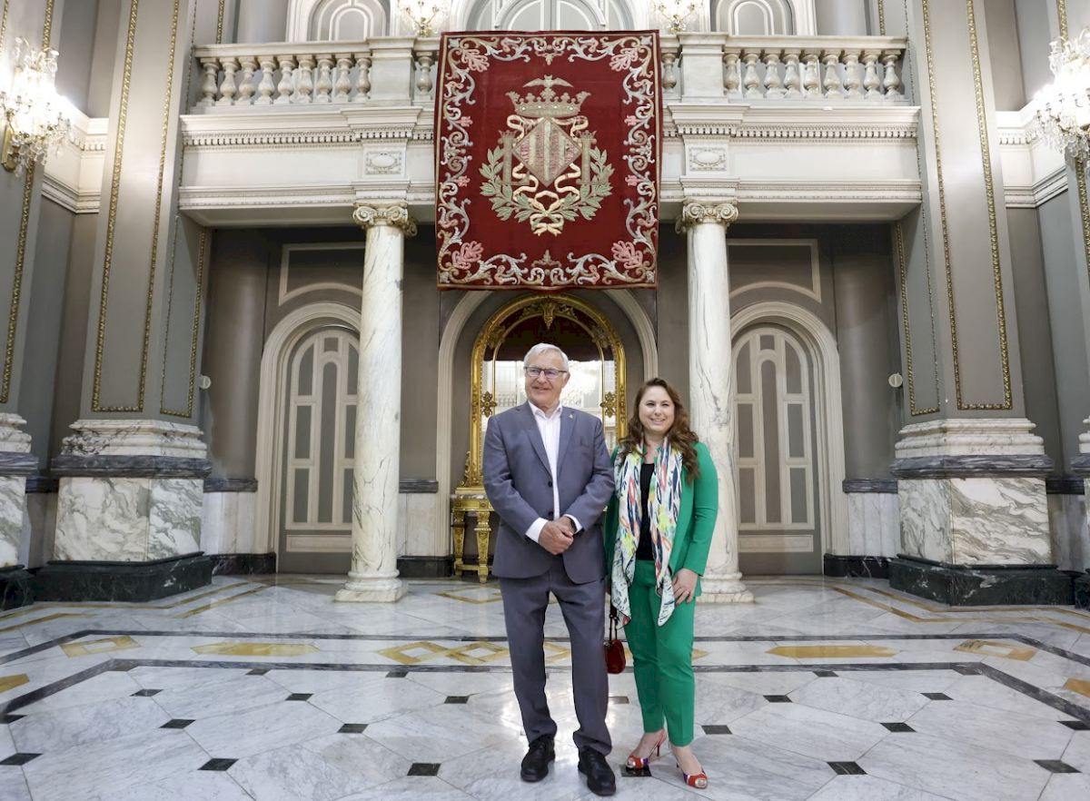 Judit Polgar conmemora en Valencia el origen del ajedrez moderno