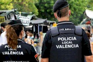 CSIF exige chalecos antibalas, chubasqueros y ropa de verano para más de cien agentes de Valencia que no los han recibido