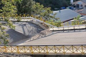Preocupación por el estado de un puente en Alcoi