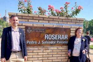 València rinde homenaje al primer jefe de Servicio de Jardinería y nombra la rosaleda de los Jardines del Real Pedro J. Salvador Palomo