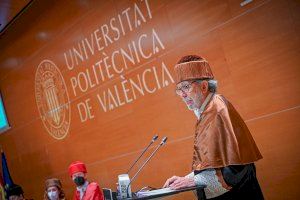 La Universitat Politècnica de València inviste doctor honoris causa  al arquitecto urbanista Antonio Font i Arellano