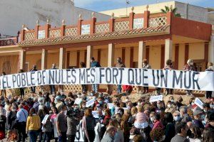 Nules reúne a los municipios mediterráneos afectados por la Ley de Costas