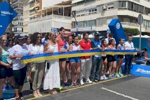 Cerca de 500 deportistas participan en la Media Maratón Iberoamericana de Torrevieja y en la Carrera de la Mujer 5k