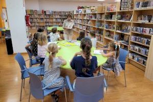 La Concejalía de Educación ofrece clases de español para menores ucranianos escolarizados en Mutxamel