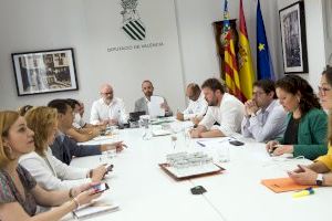La Diputació de València crea una mesa de trabajo para escuchar las aportaciones al plan estratégico contra la despoblación