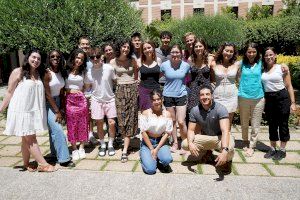 Estudiantes de la Universidad de Yale realizan en la UCV un curso de lengua y cultura españolas