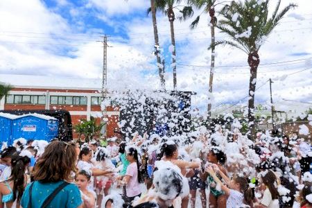 Almassora celebra el Dia de les Xiquetes i Xiquets amb més de 540 menors