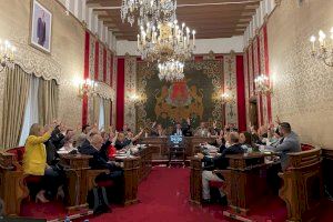 Alicante clama contra el Gobierno por querer cobrar peaje en las autovías y recortar el trasvase Tajo-Segura
