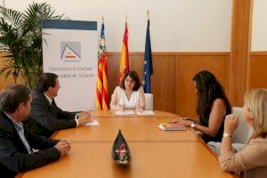La Universitat d’Alacant crea grups de música de cambra amb el suport de Vectalia