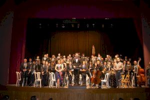 La Banda Simfònica d’Oliva entra en la nova normalitat amb un concert de Llegenda