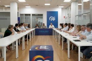 Mazón acusa a Puig de “dividir a los valencianos” al utilizar el lema Fent País en el aniversario del Estatut