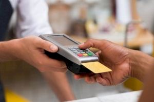 ¿Es legal el pago mínimo con tarjeta?