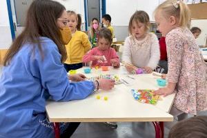 La Comunitat Valenciana lidera la escolarización de refugiados de Ucrania