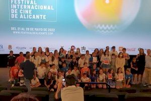 Cortometrajes realizados por alumnos del IES Enric Valor de El Campello triunfan en el Festival de Cine de Alicante