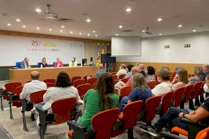 Sanitat se reúne con el personal de Vinaròs ante las denuncias del cierre de las UCI