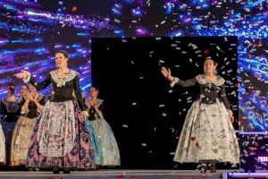 Alba Berenguer Coves y Julia Moreno Guerrero se convierten en las nuevas reinas mayor e infantil de las Fiestas de Elche