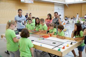 35 equipos valencianos participan en las olimpiadas de los robots en la UJI