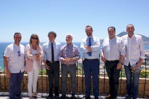 El secretario de Estado de Turismo, Fernando Valdés, y el secretario autonómico de Turismo, Francesc Colomer, visitan Altea