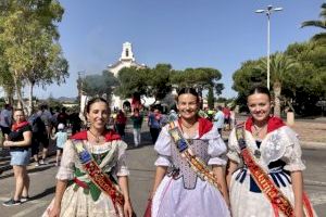 Milers de romers acompanyen Santa Quitèria en la ‘tornà’ a l’ermita