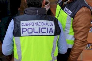 Detenido en Valencia un joven de 20 años por estafar en bancos usurpando la identidad