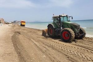 El trasvase de arena a Morro de Gos continúa la próxima semana en Oropesa