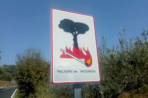La sequedad y el poniente, un riesgo para los montes valencianos
