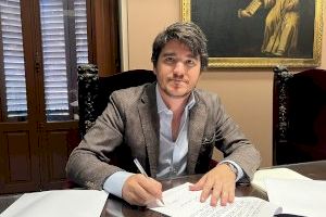Carlos Payá Bover toma posesión como nuevo notario de Orba