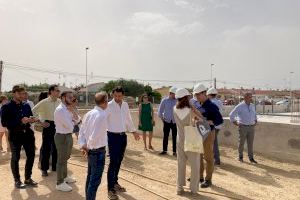 El alcalde y el director general de Infraestructuras Educativas visitan las obras del colegio Amanecer