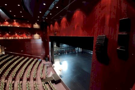 Xàtiva executa la instal·lació d’un nou equip de so al Gran Teatre de Xàtiva