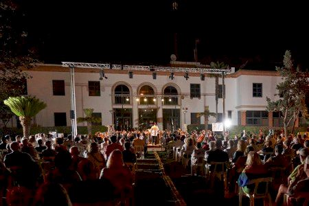 Este divendres l'Orquestra i la Banda de la Lira Saguntina protagonitzen el Festival Música al Port