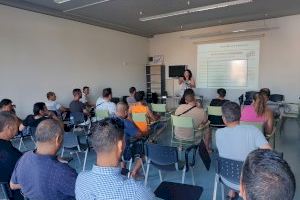 El Ayuntamiento de Benifaió contrata a 48 vecinos durante el verano dentro del programa de fomento de ocupación del desempleo agrario