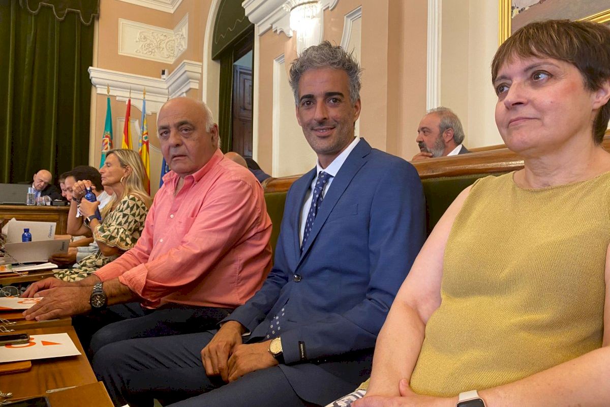 Vidal: “Sra. Marco tiene muchos fuegos que apagar: la Banda, los Bomberos, ponga orden. No sea la alcaldesa antiseguridad”