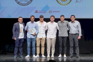 La “Gala de l’Esport” d’Ontinyent ret homenatge pòstum al tennista Pablo Martínez