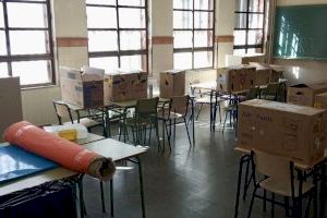 El colegio Embajador de Almassora inicia la mudanza para ejecutar el derribo este mes