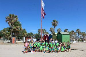 Les banderes Blaves, les de Qualitur i les d’EcoPlayas 2022 ja flamegen a les platges de Borriana