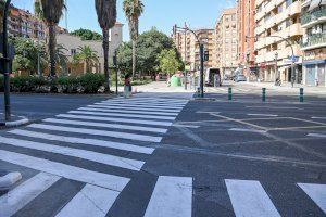 Movilidad Sostenible crea tres nuevos cruces peatonales en Giorgeta y Pérez Galdós