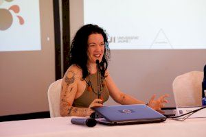 Noemí Casquet participa en el curs 'L'erotisme en la literatura' de la Universitat d'Estiu de l'UJI
