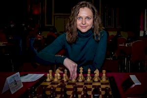 La campiona del món Anna Muzyckuk realitzarà una simultània d’escacs a la Fira d’Agost de Xàtiva