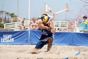 Kamenov-Tovar y Bonet-Gase, campeones del Circuito ‘Vichy Catalan’ Mediterranean Beach Volley de Oliva