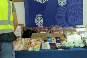 Cuatro detenidos por esconder 43 kg de droga en un trastero de L'Eliana