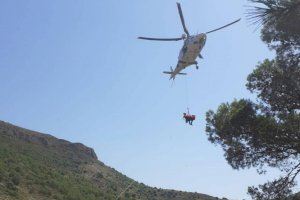 Rescatan en helicóptero a un ciclista herido al caer en una montaña de Náquera