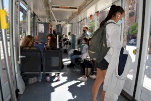 La Generalitat facilitó la movilidad de 1.380.542 personas usuarias del TRAM d' Alacant en junio, un 78,3% más que en 2021