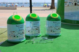 Més d'un centenar de locals hostalers de Xàbia se sumen a una campanya per a fomentar el reciclatge dels envasos de vidre