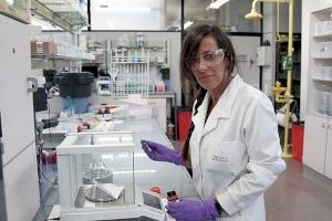 Natalia Muñoz guanya el premi Innova-SusChem amb el desenvolupament de reactius químics sostenibles