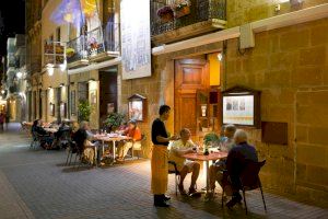 L'ocupació en hostaleria, agències de viatge i turoperadors creix un 16% en la Comunitat Valenciana